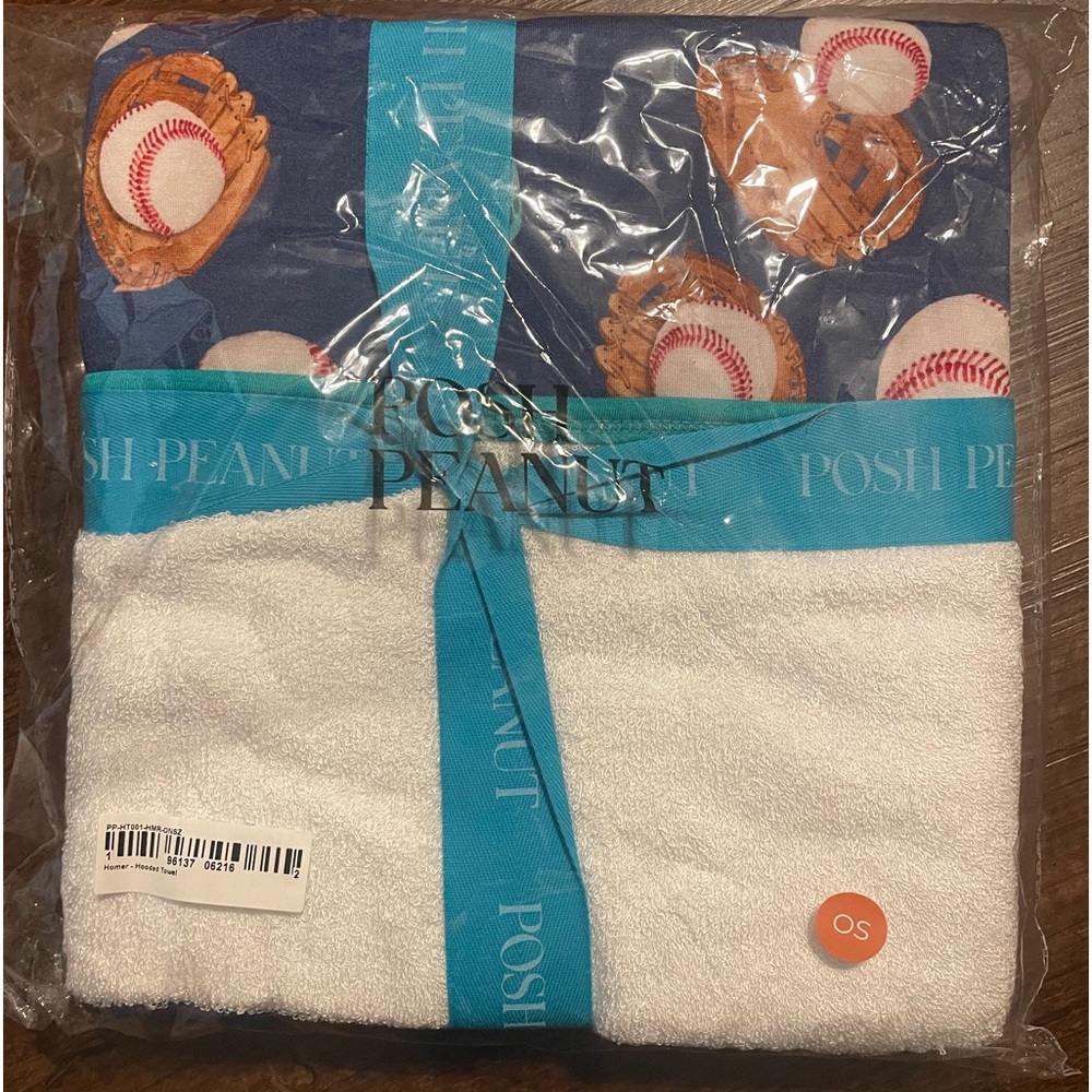 Posh peanut homer hooded towel